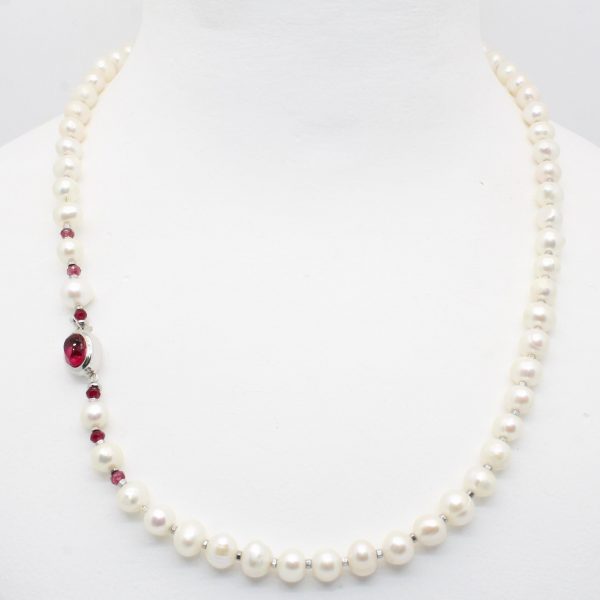 Collana perla coltivata 6/7 mm, 45 cm fermaglio rubino