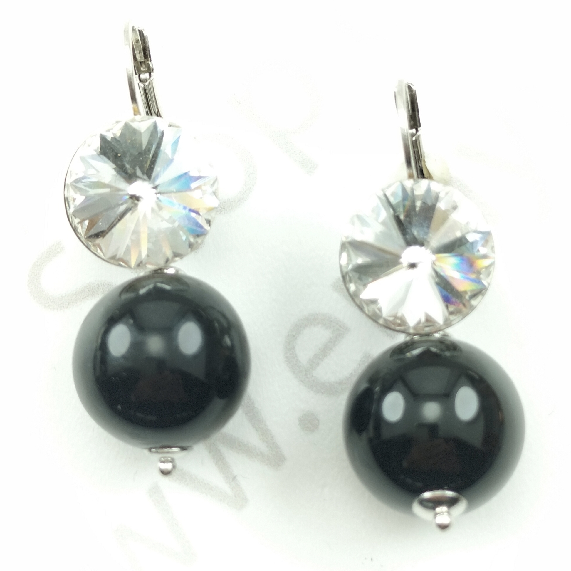 orecchini monacali swarovski onice rodiati