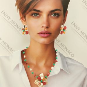 collana fiore calcedonio rosso madreperla.