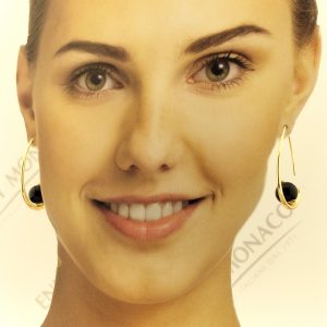 ORECCHINI FILO GOCCIA CON ONICE