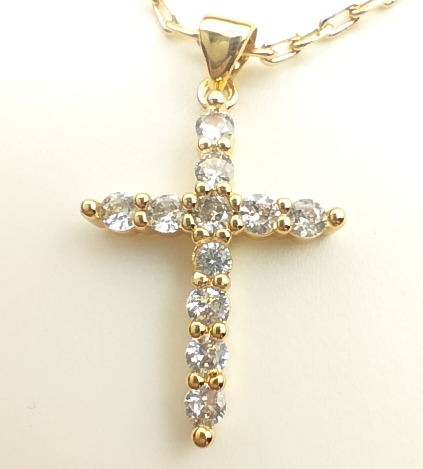 collana croce resinpearl 11 cubic zircon