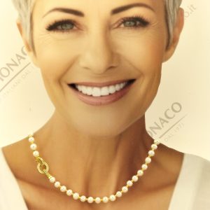 COLLANA PERLA COLTIVATA 8MM AA FERMAGLIO DORATO