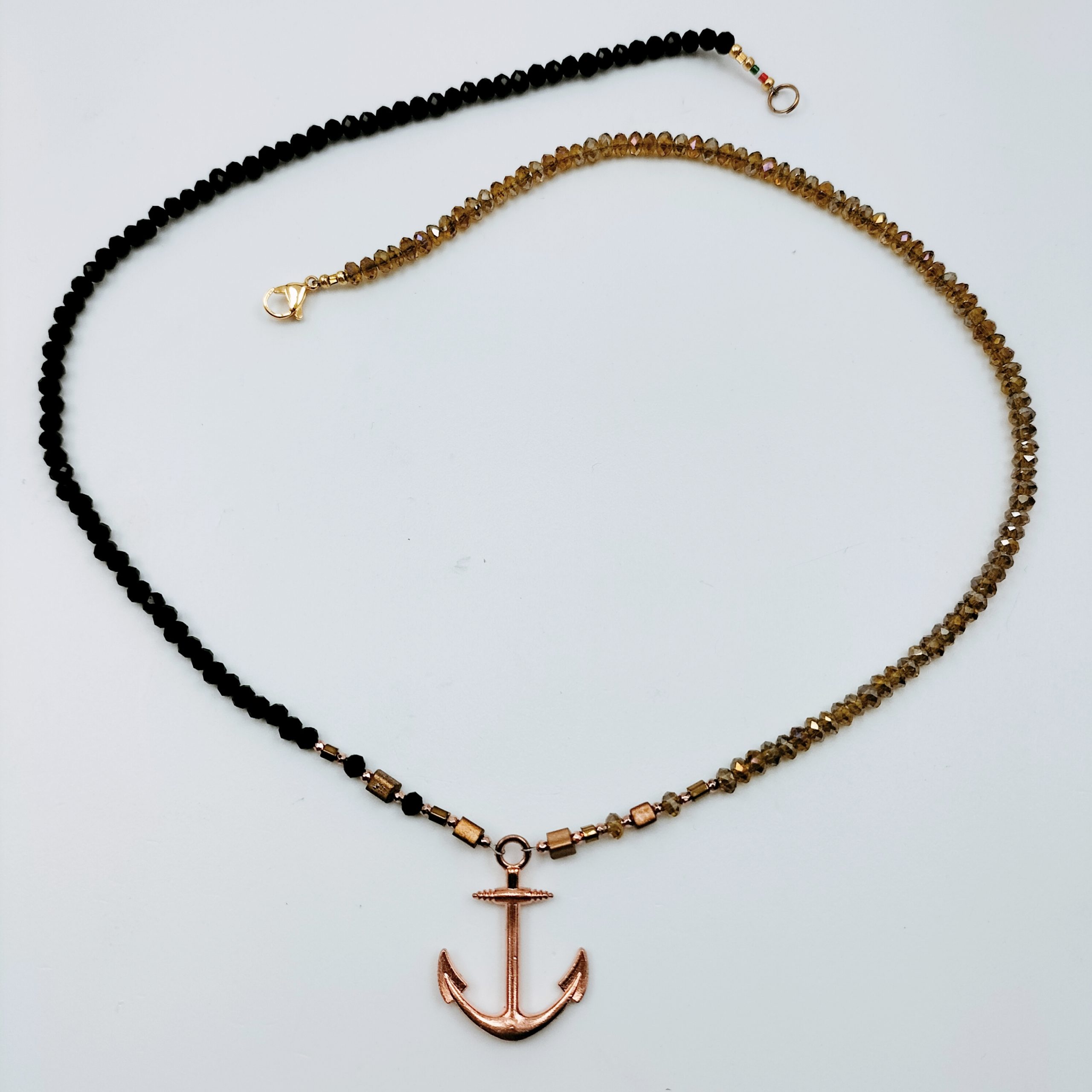collana bicolore con ancora