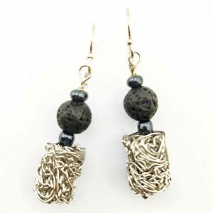 orecchini argento cilindri fili di ottone rodiati lava