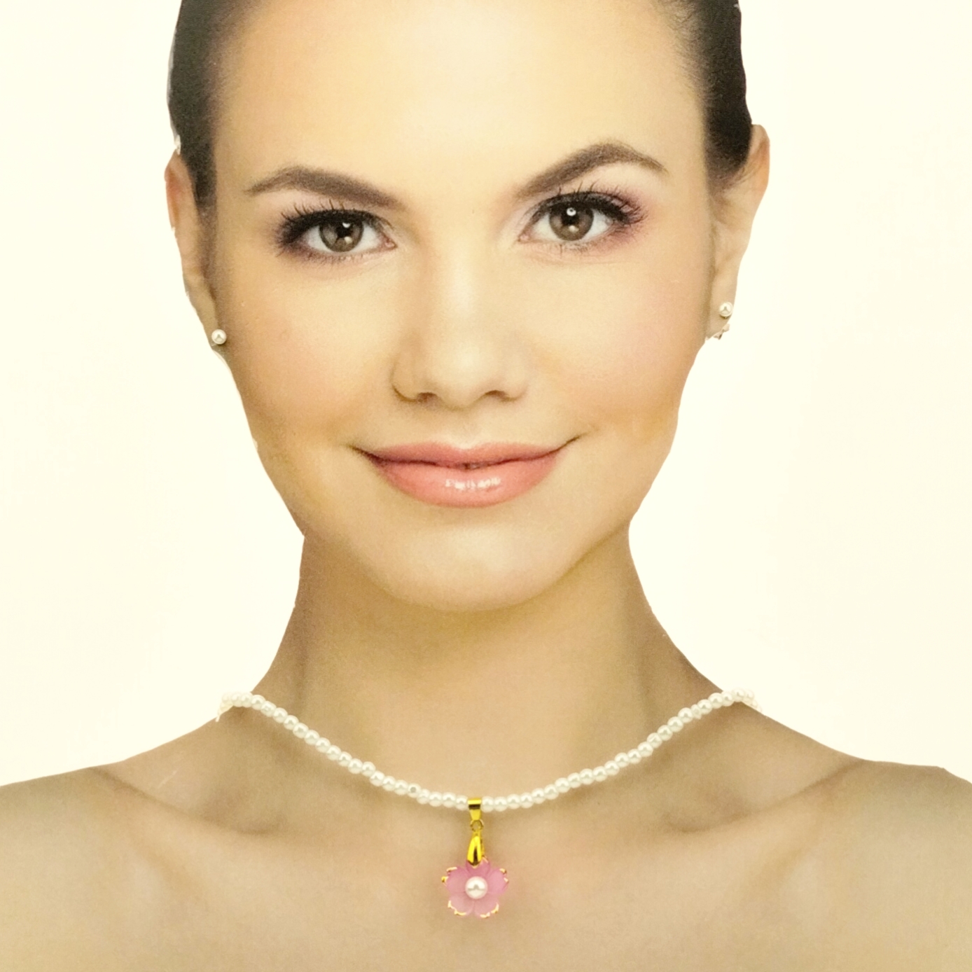 GIROCOLLO FIORE ROSA RESINPLEX E RESINPEARL 4 MM GIROCOLLO FIORE ROSA RESINPLEX E RESINPEARL 4 MM