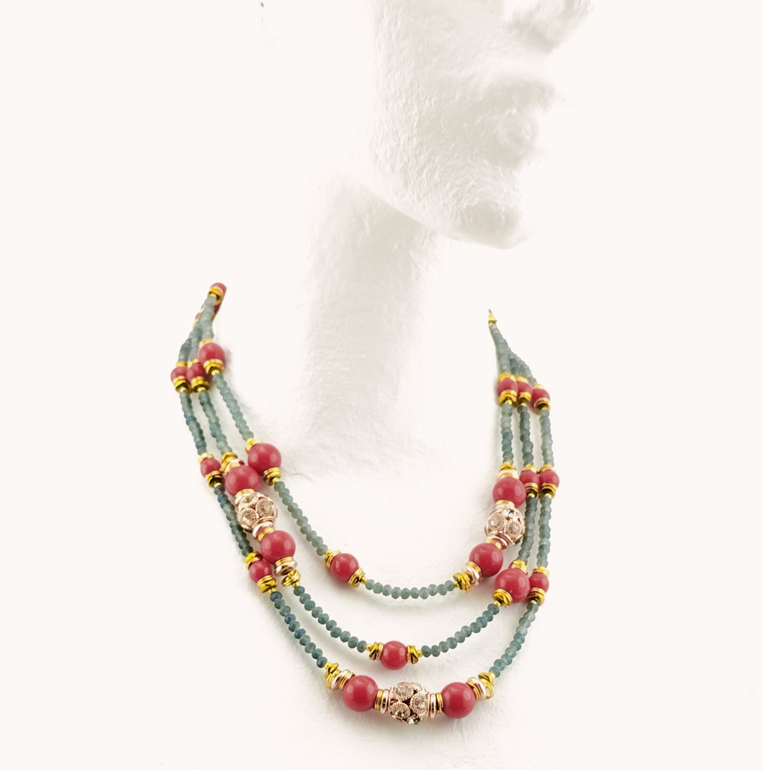 collana 3 fili cristallo sfaccettato grigio satinato