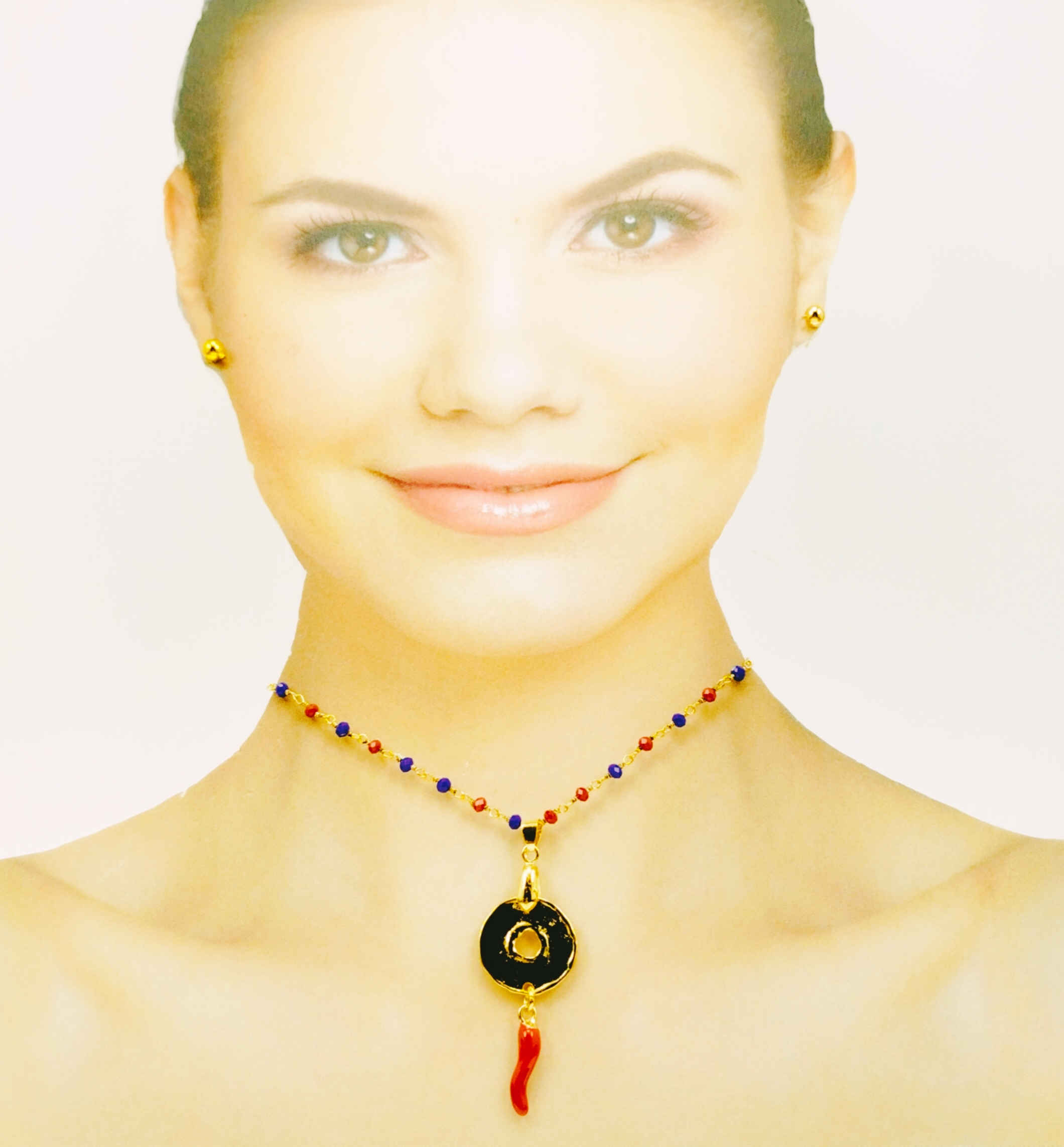 COLLANA MEDAGLIA FORATA CORNETTO ROSSO DORATA 24Kt COLLANA MEDAGLIA FORATA CORNETTO ROSSO DORATA 24Kt