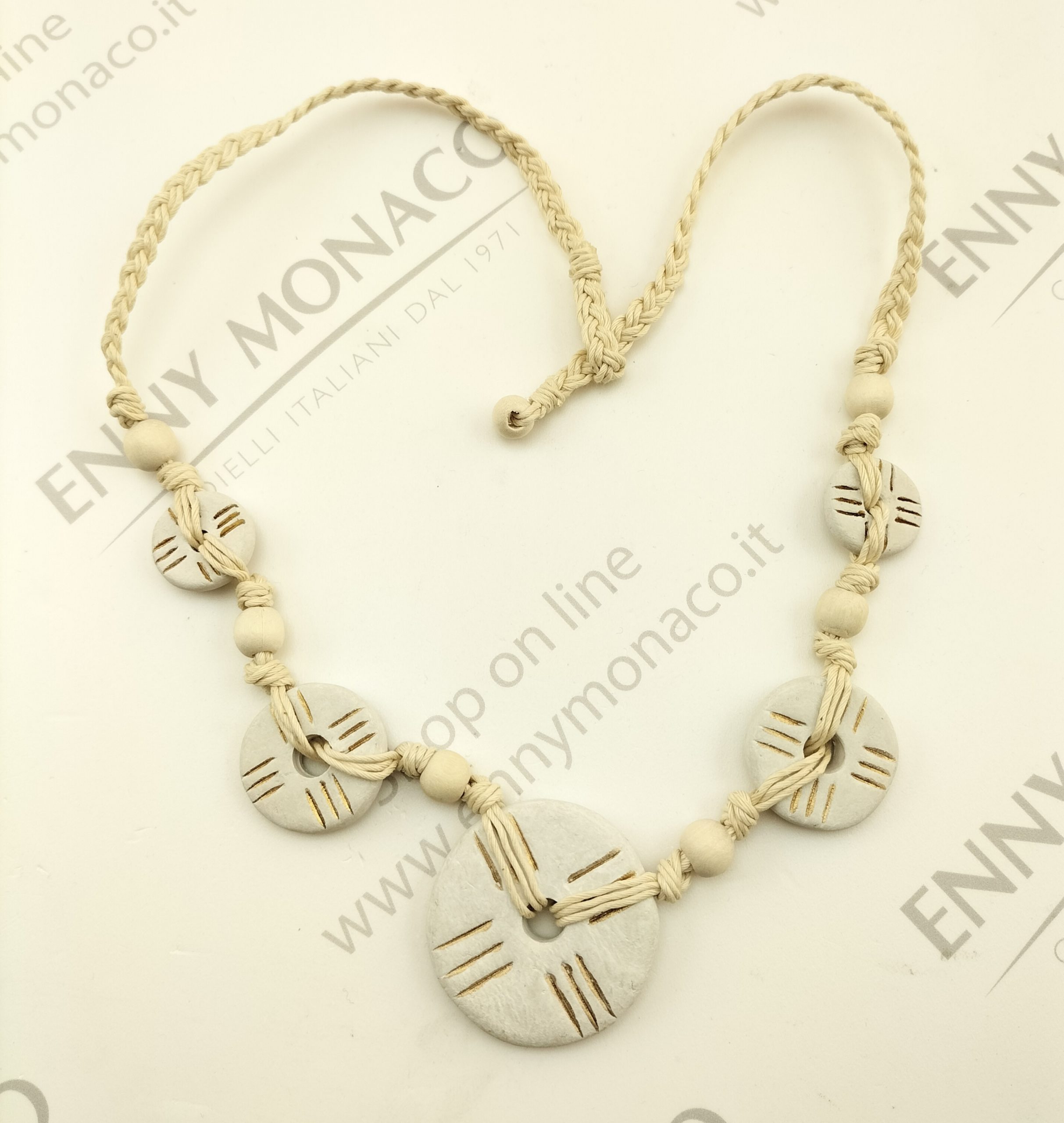 collana 5 dischi ceramica macrame'