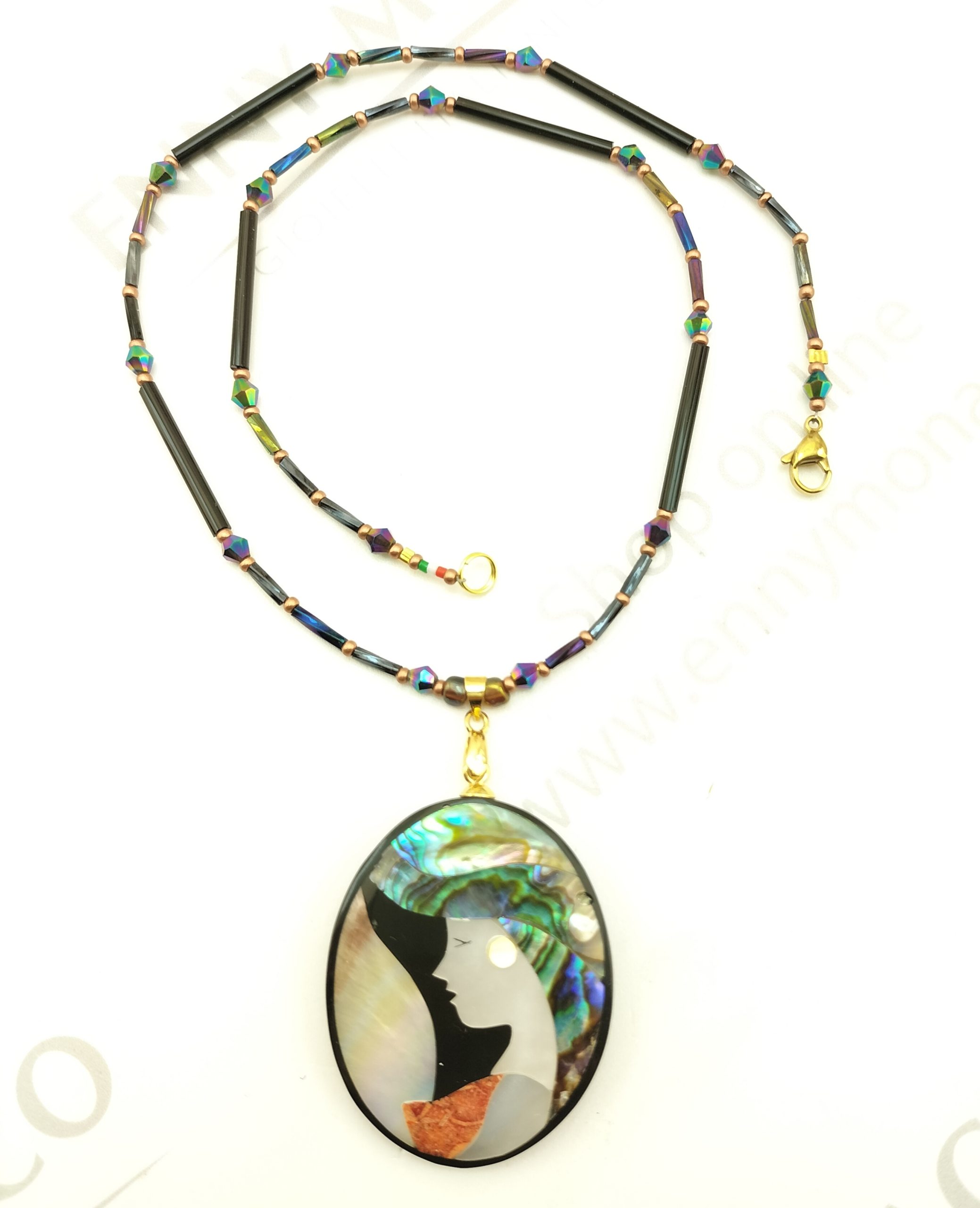 collana cammeo in madreperla liberty