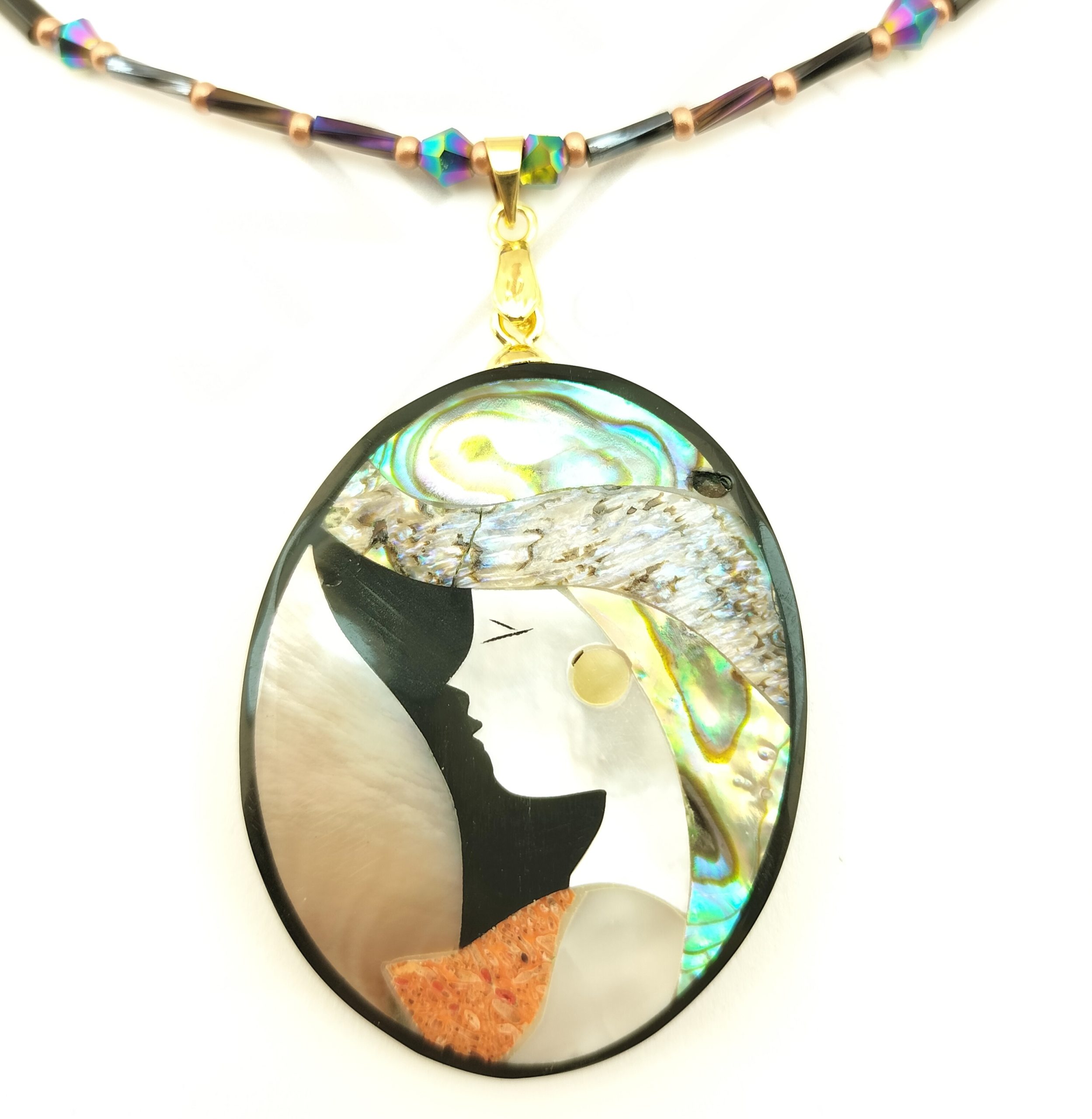 collana cammeo in madreperla liberty