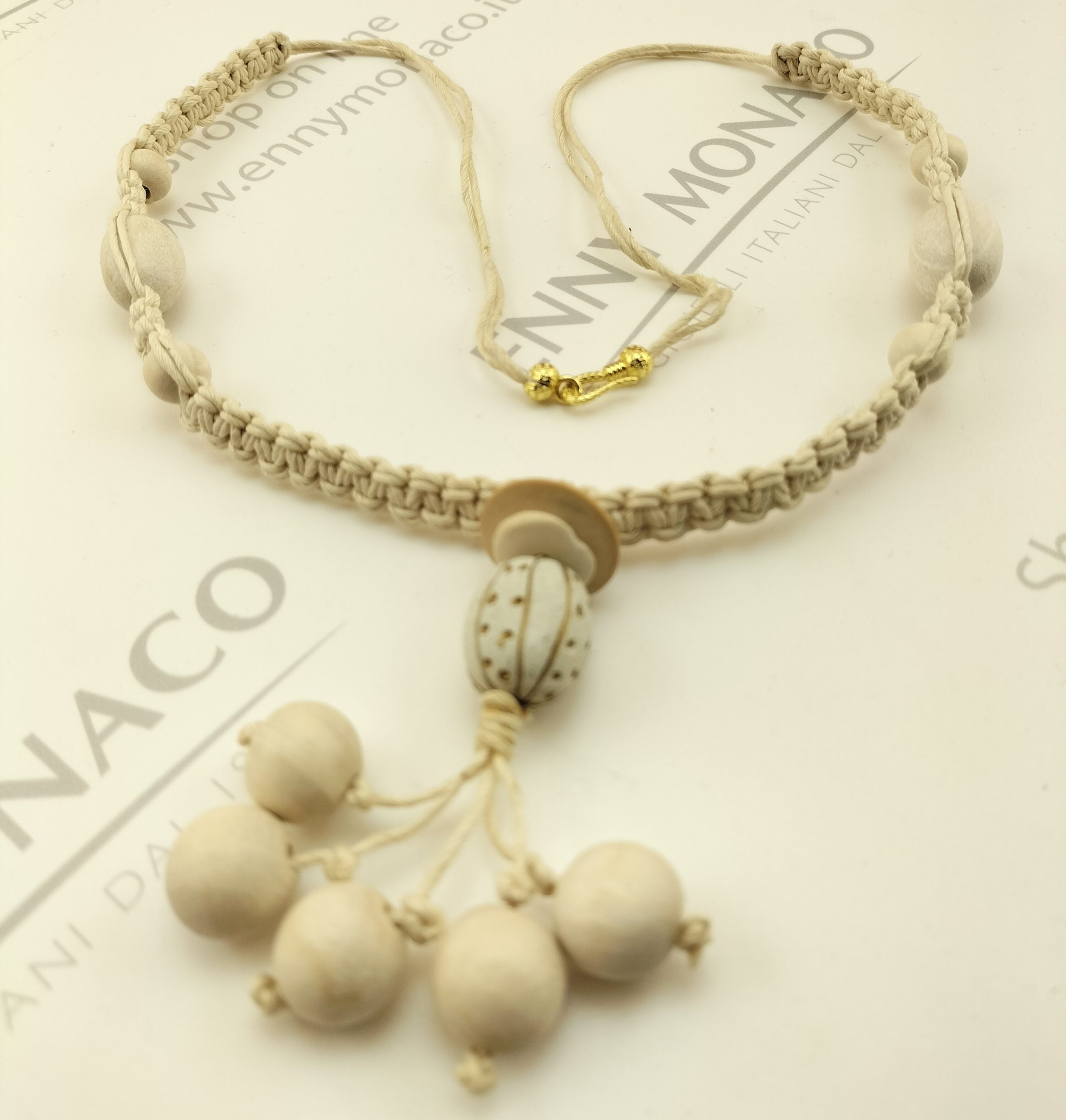 collana macrame' ciuffetti betulla