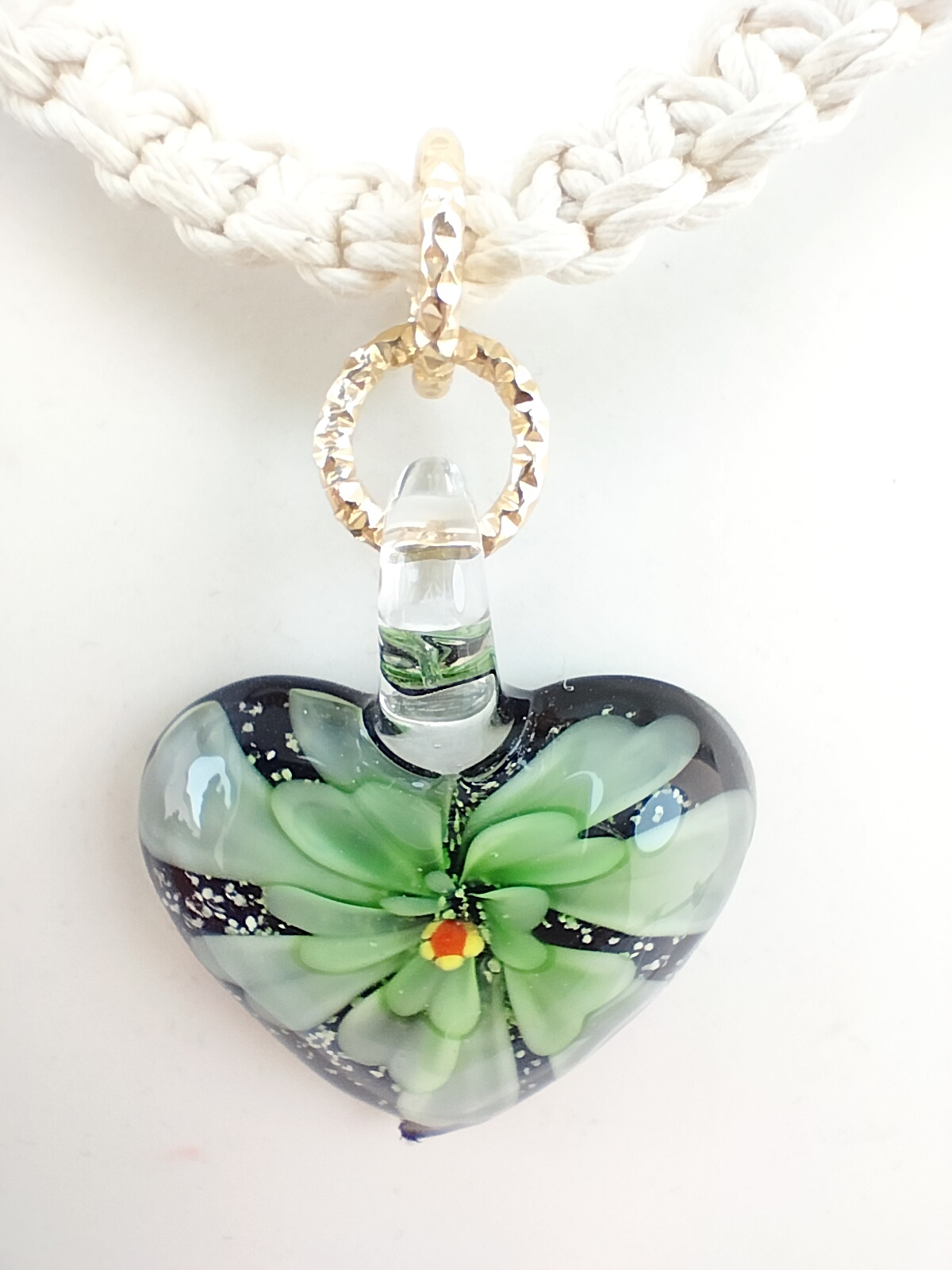 collana cuore vetro murano verde macrame'